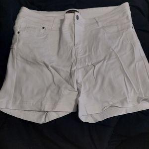 Like an Angel White Denim shorts 3x